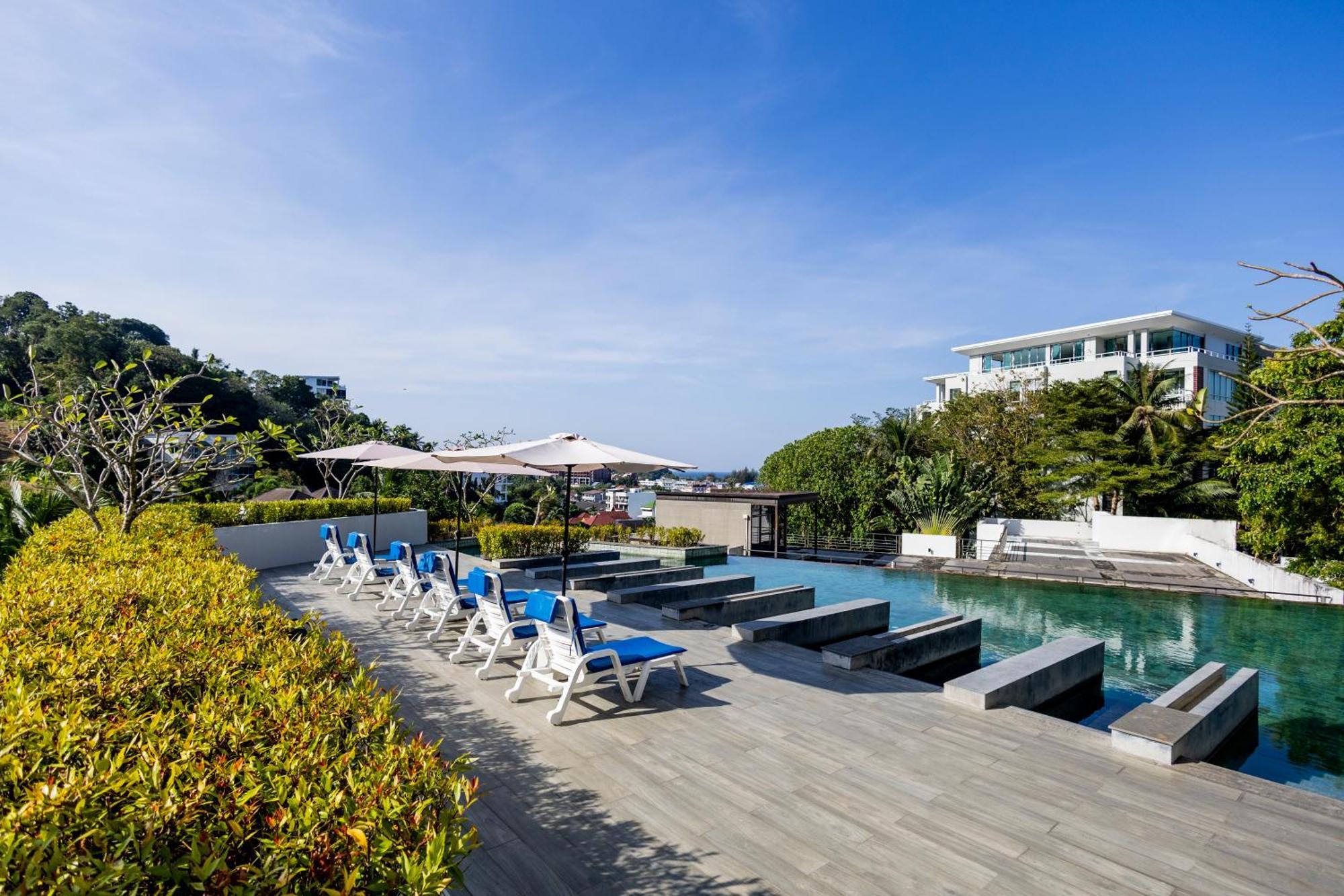 Karon Beach Residence Pangsapuri